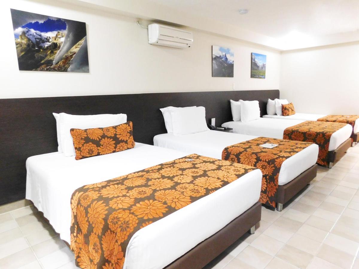 Hotel Poblado Boutique Express Медельин Экстерьер фото
