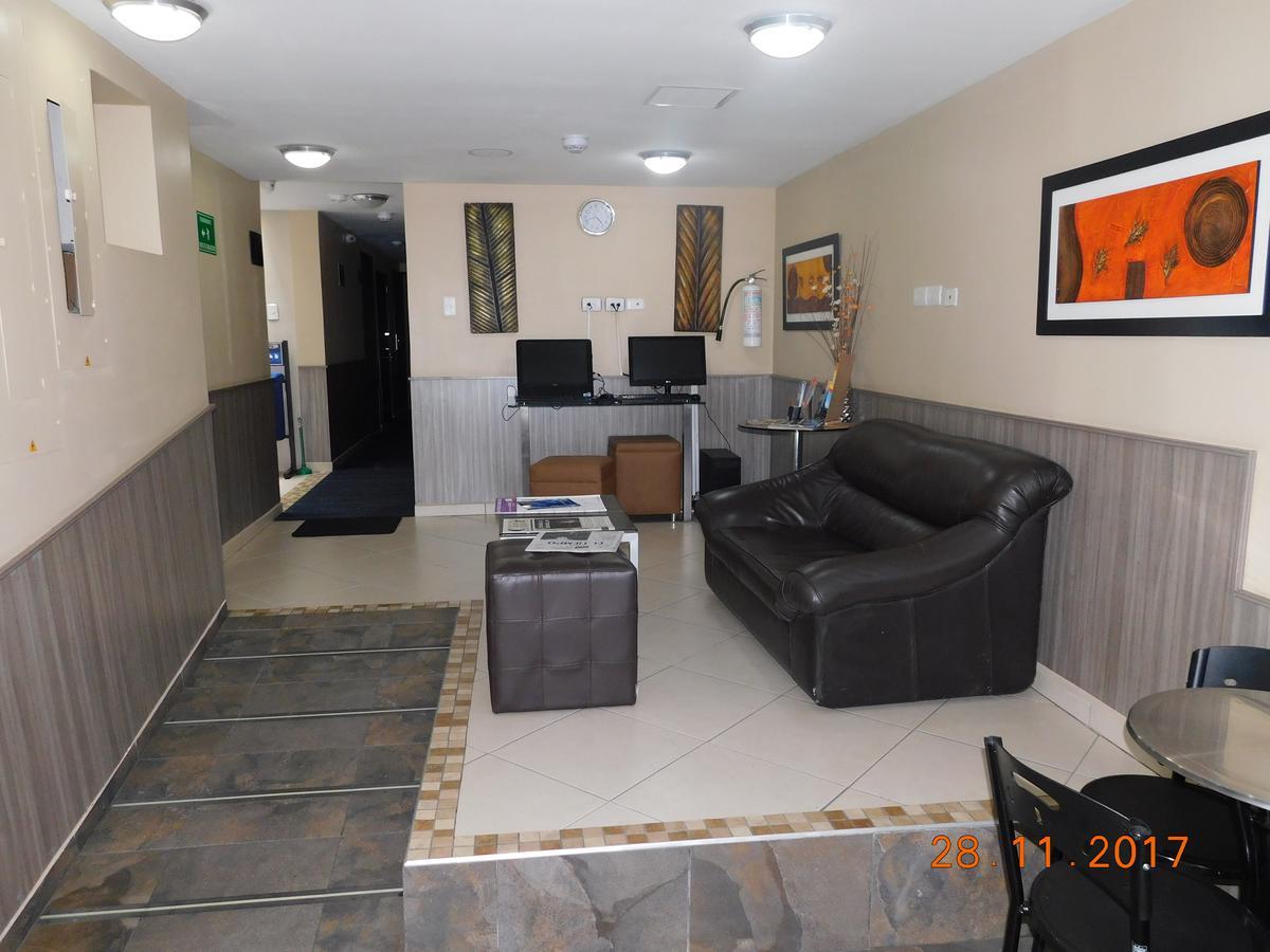 Hotel Poblado Boutique Express Медельин Экстерьер фото