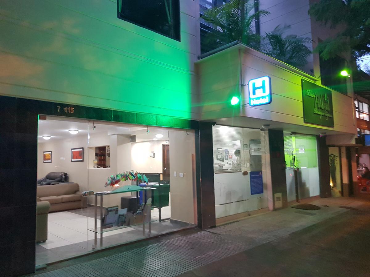 Hotel Poblado Boutique Express Медельин Экстерьер фото