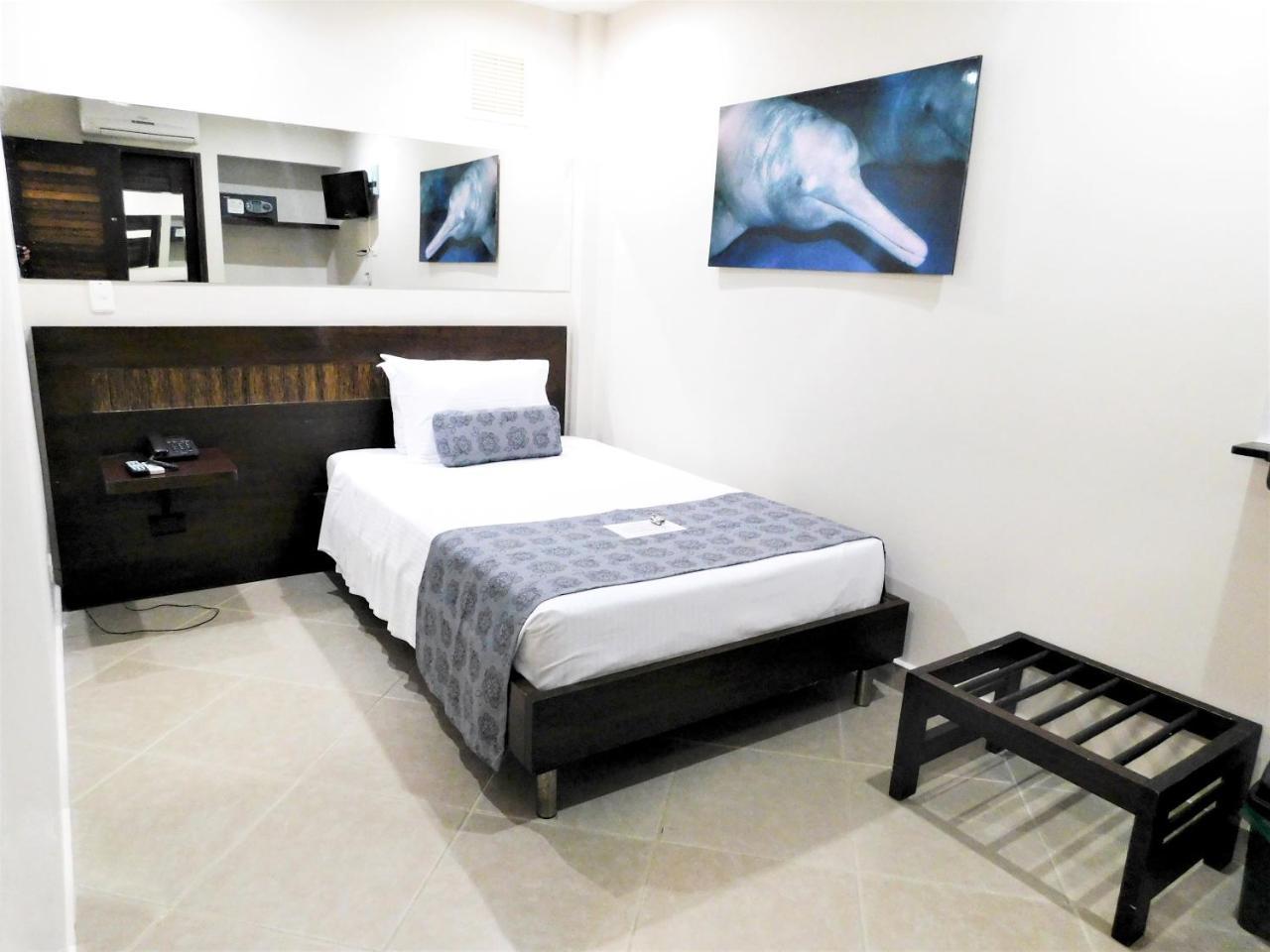 Hotel Poblado Boutique Express Медельин Экстерьер фото