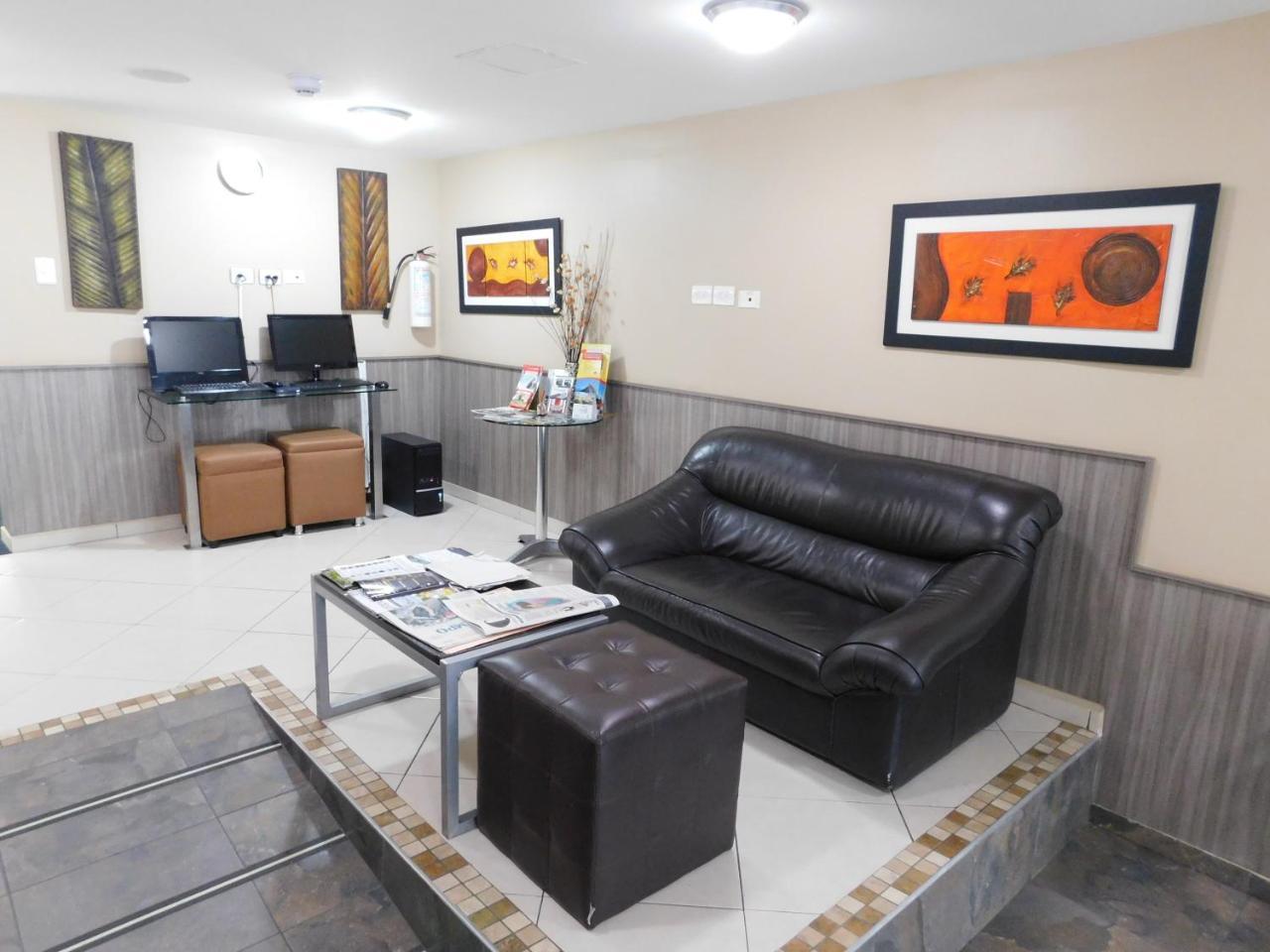 Hotel Poblado Boutique Express Медельин Экстерьер фото